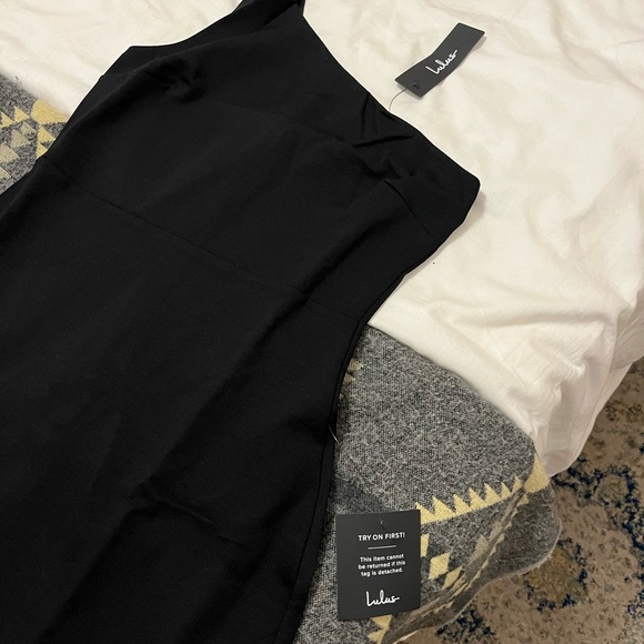 Lulu's Good times only black one shoulder dress - Picture 2 of 3